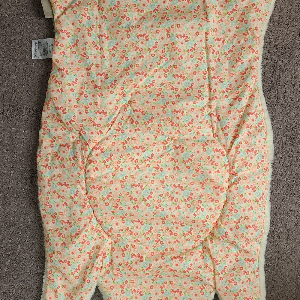 Cute Bunny Area Rug - Picture 4 of 5